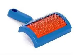 LA SIN RIVAL - CARDINA PLASTICA SIMPLE MEDIANA