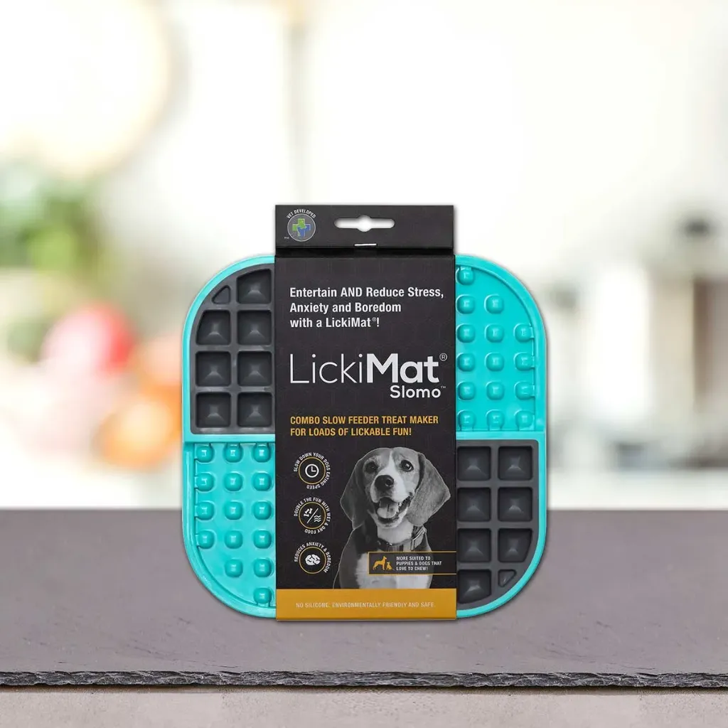 LICKI MAT - SLOMO TURQUOISE DOG